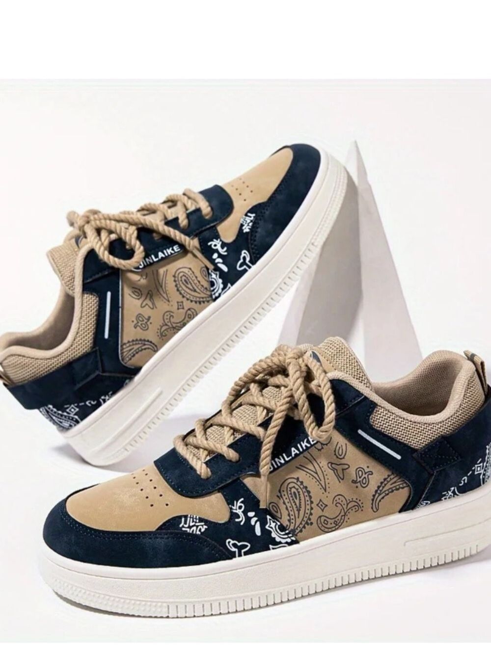 Men’s Paisley Low-Top Skate Sneakers in Beige & Navy New No Box